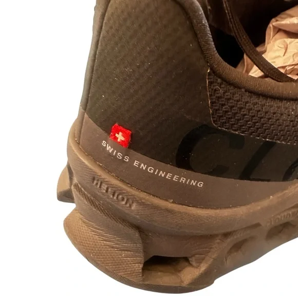 Sold On Cloud Monster Sneakers Womens 9.5 Black Running trainers Sporty - Picture 10 of 14